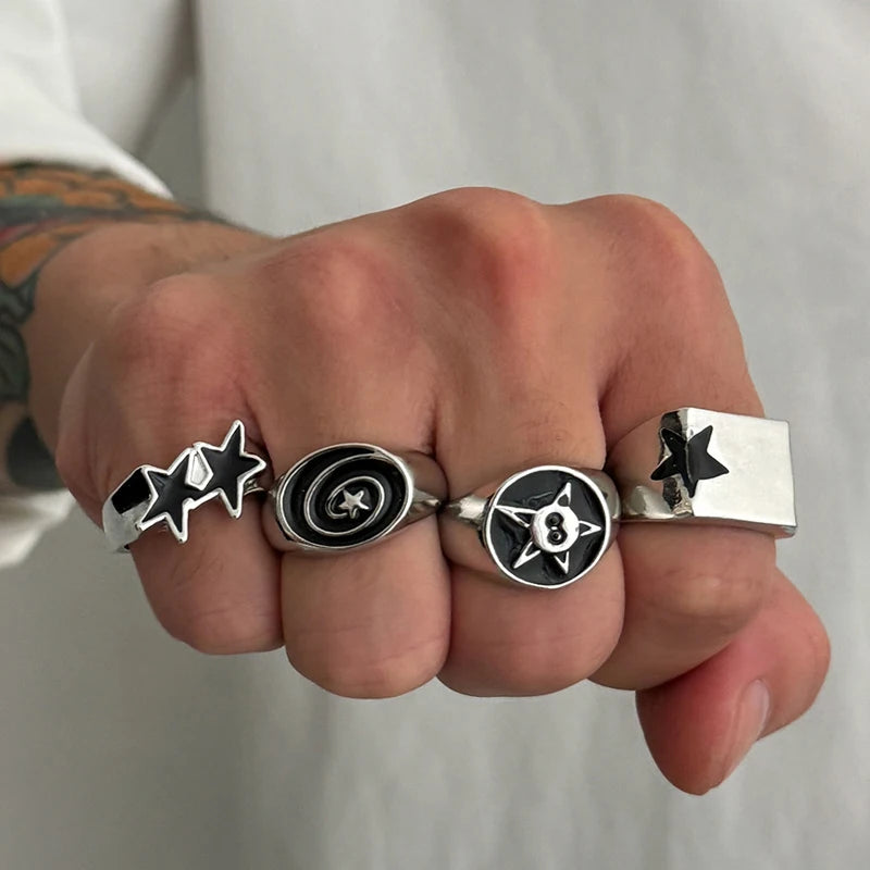 Black Star Rings Set – 4-Piece Y2K Punk Geometric Jewelry