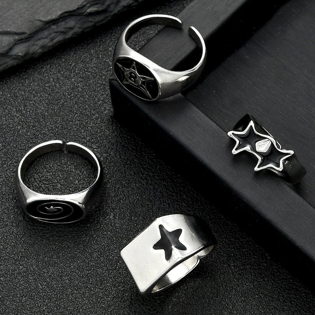 Black Star Rings Set – 4-Piece Y2K Punk Geometric Jewelry