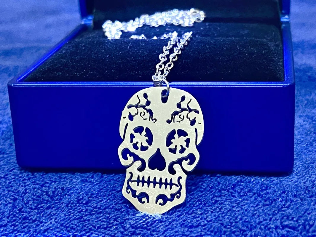 Skull Pendant Necklace – Stainless Steel Halloween Gothic Jewelry