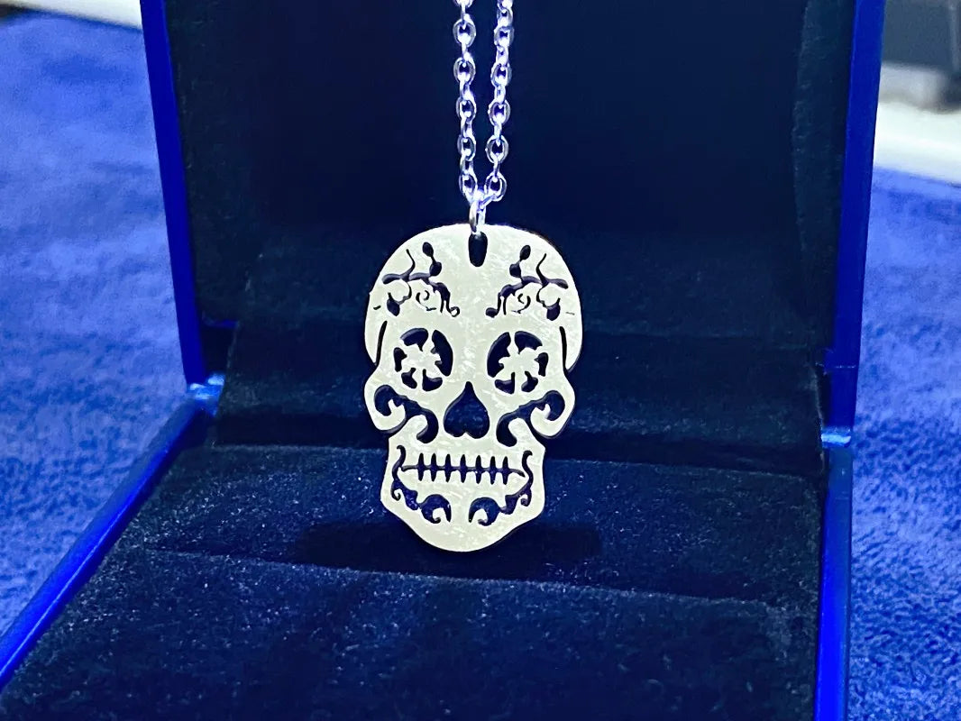 Skull Pendant Necklace – Stainless Steel Halloween Gothic Jewelry